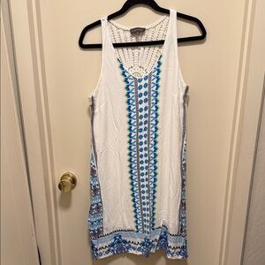 Luxology Cream Crochet Detail